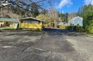 310 W Pine St, Elma, WA 98541 - Photo 3