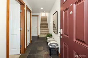 13726 Midvale Ave N, Seattle, WA 98133 - Photo 5
