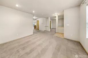 200 Ferndale Ct NE, Renton, WA 98056 - Photo 3