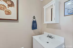 82 E Sunny Sands Rd, Cathlamet, WA 98612 - Photo 19