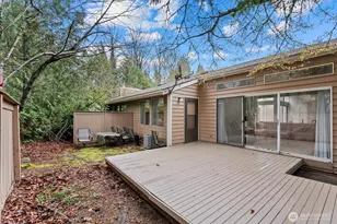 25412 213th Pl SE, Maple Valley, WA 98038 - Photo 23