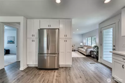 7048 NE Treemont Court, Bremerton, WA 98311 - Photo 11