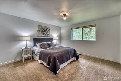 7048 NE Treemont Court, Bremerton, WA 98311 - Photo 17