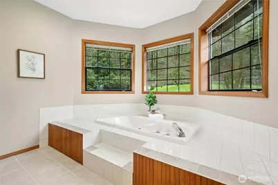 20613 SE 136th Street, Issaquah, WA 98027 - Photo 27