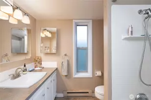 924 N Garden St, Bellingham, WA 98225 - Photo 13