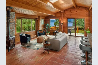 8121 SW 222nd Place, Vashon, WA 98070 - Photo 7