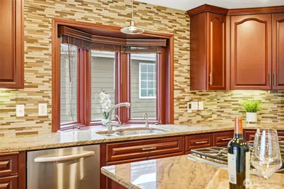 13945 SE 159th Place, Renton, WA 98058 - Photo 11