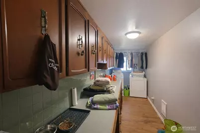 7417 NE 170th Street, Kenmore, WA 98028 - Photo 11