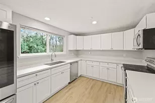 9921 64th Ave Ct E, Puyallup, WA 98373 - Photo 7