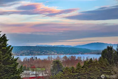 7710 57th Avenue NE, Seattle, WA 98115 - Photo 15