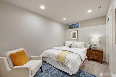 7710 57th Avenue NE, Seattle, WA 98115 - Photo 33