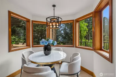 13710 41st Avenue NE, Seattle, WA 98125 - Photo 15