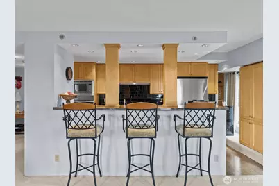 121 Vine Street #601, Seattle, WA 98121 - Photo 35