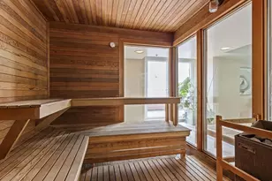 121 Vine St, Seattle, WA 98121 - Photo 7