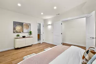 10823 SE 12th St, Bellevue, WA 98004 - Photo 33