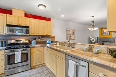 15508 35th Avenue W #B5, Lynnwood, WA 98087 - Photo 13