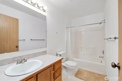 305 Browns Point Boulevard NE, Tacoma, WA 98422 - Photo 33