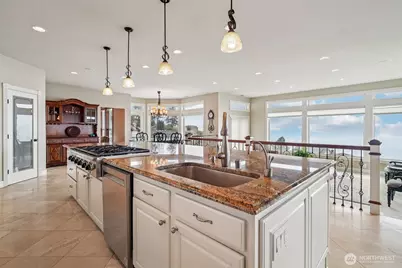 2318 Sunnyside Heights Drive, Steilacoom, WA 98388 - Photo 17