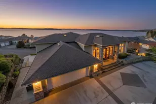 2318 Sunnyside Heights Dr, Steilacoom, WA 98388 - Photo 35