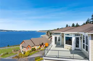 2318 Sunnyside Heights Dr, Steilacoom, WA 98388 - Photo 3