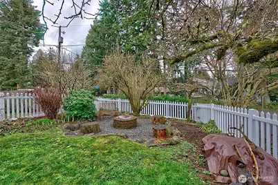 8829 231st Street SW, Edmonds, WA 98026 - Photo 25