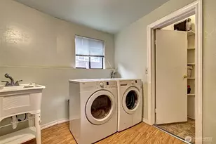 8829 231st St SW, Edmonds, WA 98026 - Photo 19