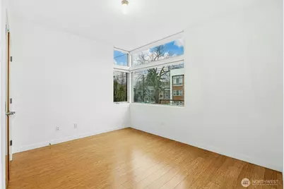 2114 E James Street, Seattle, WA 98122 - Photo 5