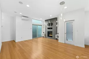 2114 E James St, Seattle, WA 98122 - Photo 9