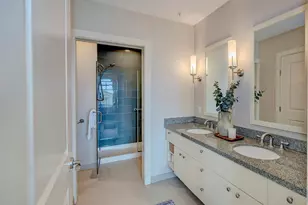 61 Pine St, Edmonds, WA 98020 - Photo 17