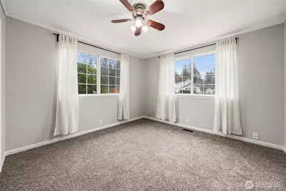 1631 104th Street S, Tacoma, WA 98444 - Photo 7
