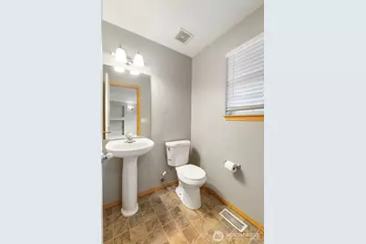 18114 97th Avenue E, Puyallup, WA 98375 - Photo 9