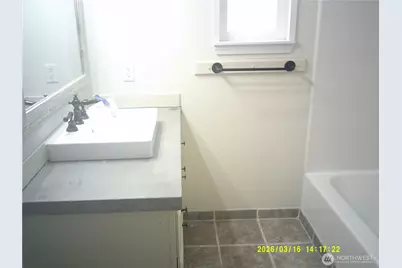 305 S 32nd Place, Mount Vernon, WA 98274 - Photo 11