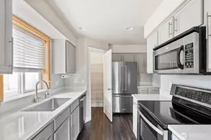 11607 9th Dr SE, Everett, WA 98208 - Photo 7