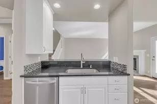 18397 NE 97th Ct, Redmond, WA 98052 - Photo 27