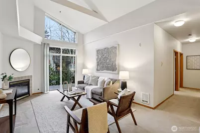 7912 170th Avenue NE #304, Redmond, WA 98052 - Photo 3