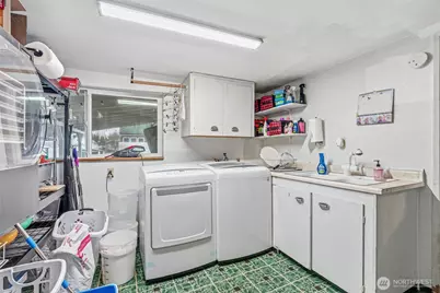 441 4th Avenue SW, Castle Rock, WA 98611 - Photo 11