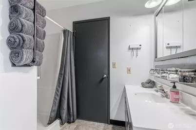 441 4th Avenue SW, Castle Rock, WA 98611 - Photo 13