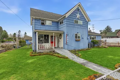 441 4th Avenue SW, Castle Rock, WA 98611 - Photo 1