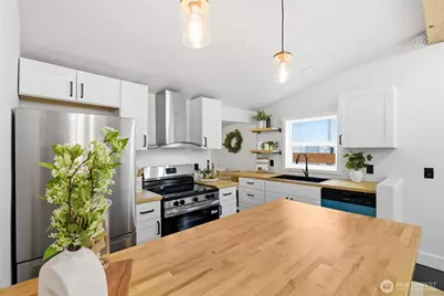 2124 15th Street, Bremerton, WA 98312 - Photo 7