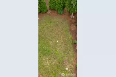 8784 Clubhouse Point Drive, Blaine, WA 98230 - Photo 11