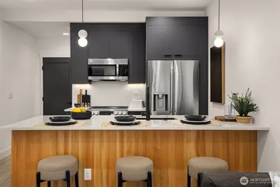 113 24th Avenue E #B, Seattle, WA 98112 - Photo 5