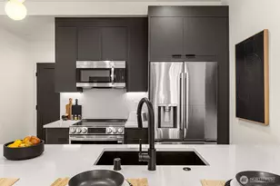 113 24th Ave E, Seattle, WA 98112 - Photo 7