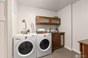 8620 Vashon View SW, Seattle, WA 98136 - Photo 29