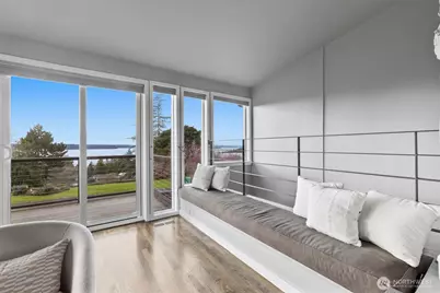 8620 Vashon View SW, Seattle, WA 98136 - Photo 9