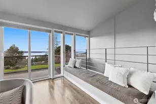 8620 Vashon View SW, Seattle, WA 98136 - Photo 9