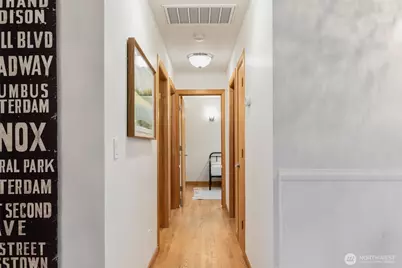 20068 21st Avenue NE, Shoreline, WA 98155 - Photo 15