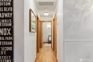 20068 21st Ave NE, Shoreline, WA 98155 - Photo 15