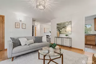 20068 21st Ave NE, Shoreline, WA 98155 - Photo 5