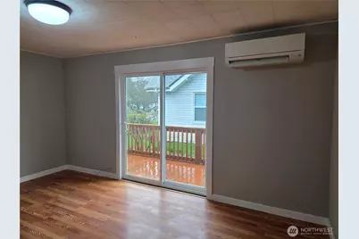 561 15th Avenue, Longview, WA 98632 - Photo 3