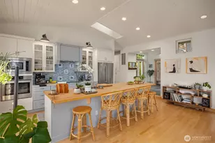 10555 NE Morning Ln, Bainbridge Island, WA 98110 - Photo 15